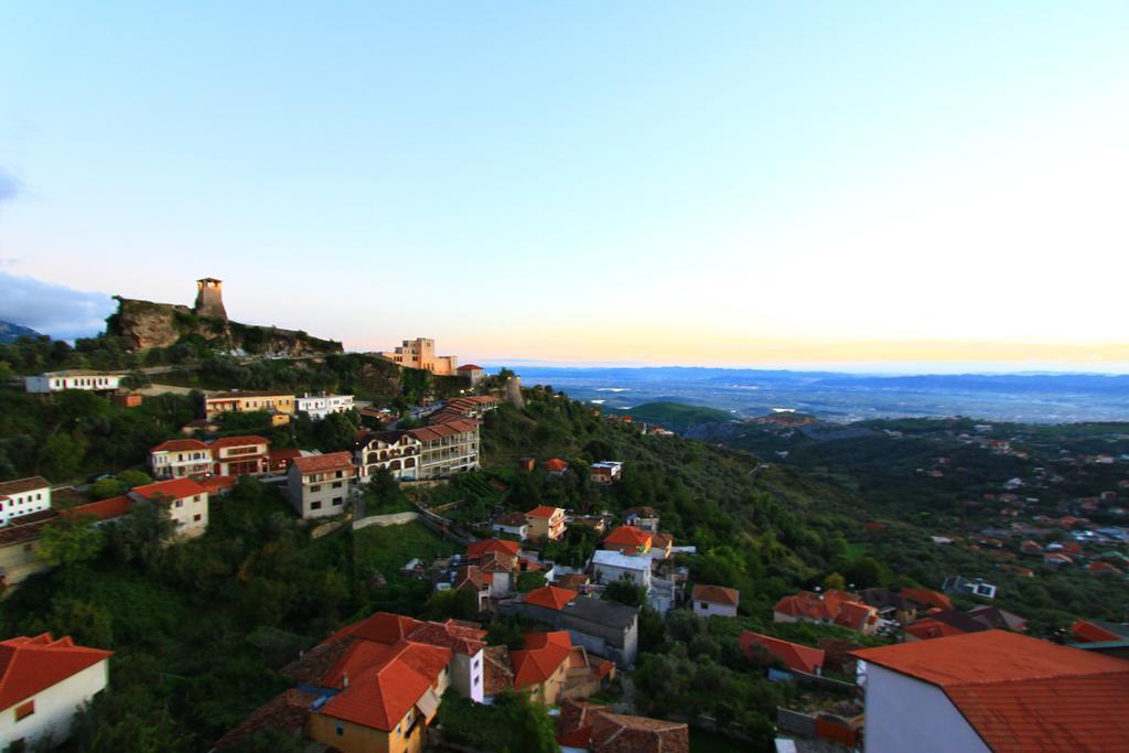 Hotel Panorama Kruje View On The Castle And The Old Town 部屋 写真